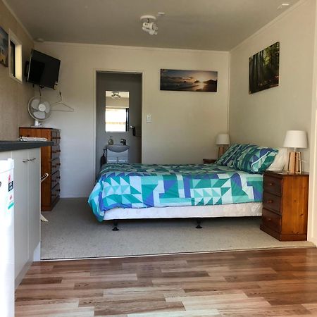 Hahei Retreat Hotel Екстериор снимка